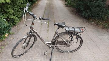 sparta batterij is stuk doe een bod aub?  beschikbaar voor biedingen