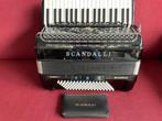 Scandalli Polifonico  X accordeon  . 96 Bas. 5 korig . Top ., Muziek en Instrumenten, Accordeons, Scandalli, Zo goed als nieuw