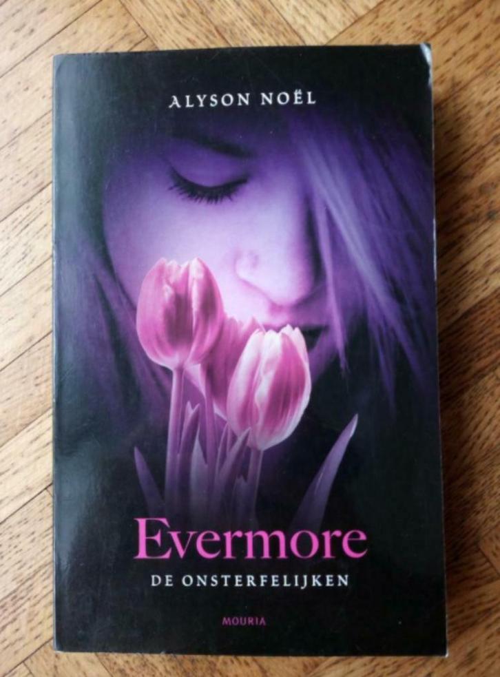 Alyson Noël : Evermore - De onsterfelijken deel 1, Boeken, Kinderboeken | Jeugd | 13 jaar en ouder, Gelezen, Ophalen of Verzenden