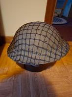 Casque anglais WW2, Enlèvement