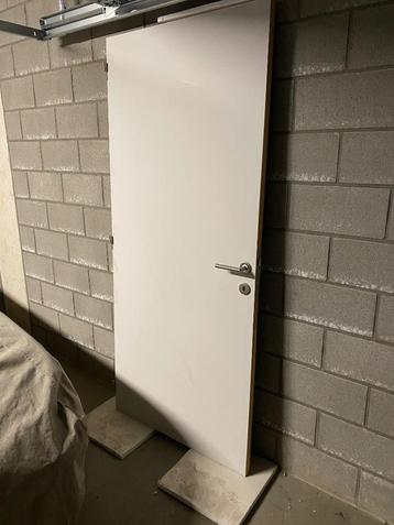 binnendeur nieuwstaat beschikbaar voor biedingen