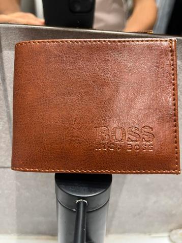portefeuille hugo boss beschikbaar voor biedingen