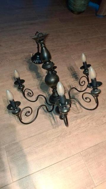 Luster met 6 lampen beschikbaar voor biedingen