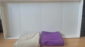 À vendre un coroplaste 4x2 blanc beschikbaar voor biedingen
