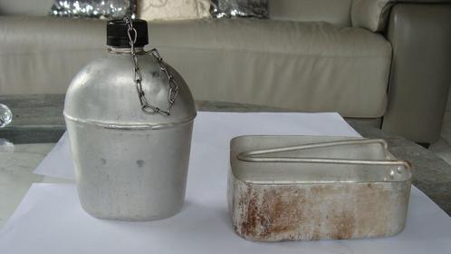 objets militaire gamelle et gourde, poinçonnée A.B.L1960, Verzamelen, Militaria | Algemeen, Landmacht, Overige typen, Ophalen of Verzenden