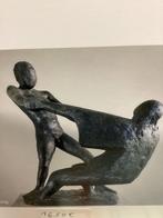 Uniek sculptuur "Ontvoogding" Henri Van Beersel, Enlèvement