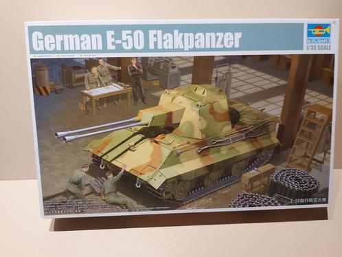 Trompettist (01537): Duitse E-50 Flakpanzer in 1/35, Hobby en Vrije tijd, Modelbouw | Auto's en Voertuigen, Nieuw, Tank, 1:32 tot 1:50