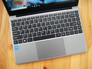 Pc Portable HeroBook Pro 14.1'' IPS 128GB SSD QWERTY