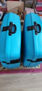 2 blauwe valiezen, Gebruikt, Hard kunststof, 35 tot 45 cm, Wieltjes