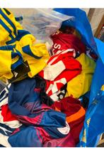Ik verkoop al mijn voetbalshirts ik heb er rond 20 shirts, Enlèvement, Neuf, Maillot
