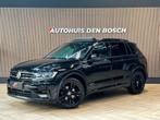 Volkswagen Tiguan 1.5 TSI ACT Highline Business R-Line. Pano, Auto's, Volkswagen, 4 cilinders, Zwart, Bedrijf, 5 zetels