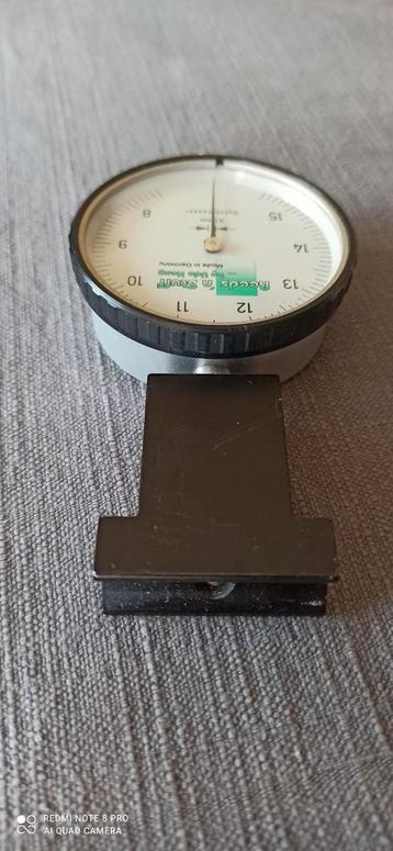 Meet de diameter van het riet beschikbaar voor biedingen