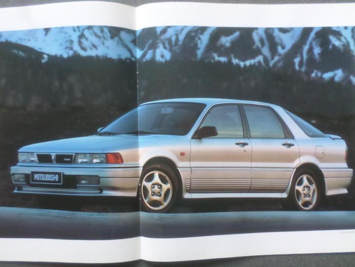 1991 Mitsubishi Galant Dynamic 4 Brochure, Boeken, Auto's | Folders en Tijdschriften, Mitsubishi, Ophalen of Verzenden