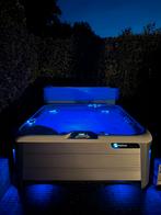 Hotspring Highlife Aria, Tuin en Terras, Bubbelbaden en Hottubs, Ophalen, Gebruikt, Trap, Vast