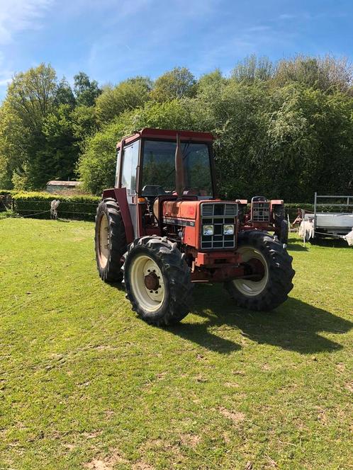 International 733 A en pz 135, Zakelijke goederen, Landbouw | Tractoren, 5000 tot 7500, Case IH, tot 80 Pk, Gebruikt, Ophalen