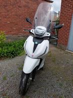 PIAGGIO BEVERLY 400 HPE, 1 cylindre, 12 à 35 kW, Scooter, Particulier