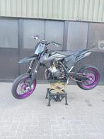 Ktm sx 150 supermoto derbi am6 tuning, Fietsen en Brommers, Ophalen, 6 versnellingen, Zo goed als nieuw, 150 cc
