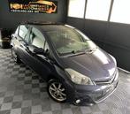 Toyota Yaris 1.3i Automaat 1e eigenaar 1 jaar garantie, Auto's, Te koop, Zilver of Grijs, Berline, Benzine