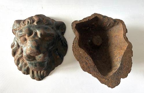 paar oude gietijzeren leeuwenkoppen, Antiek en Kunst, Antiek | Woonaccessoires, Ophalen of Verzenden