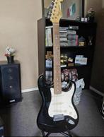 Elektrische gitar - complete set, Muziek en Instrumenten, Ophalen, Zo goed als nieuw