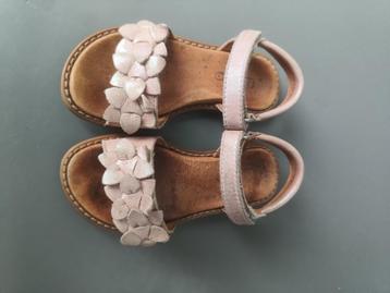 Froddo sandalen maat 26, Enlèvement ou Envoi, Utilisé, Autres types, Fille