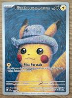 Pokémon - Pikachu with Grey Felt Hat - SVP085, Hobby en Vrije tijd, Verzamelkaartspellen | Pokémon, Ophalen of Verzenden, Nieuw
