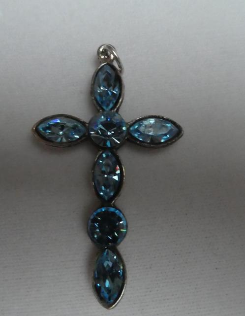 croix avec pierres bleues, Bijoux, Sacs & Beauté, Bijoux anciens, Autres types, Autres matériaux, Envoi