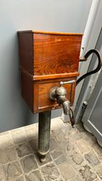 Oude waterpomp, Antiek en Kunst, Ophalen