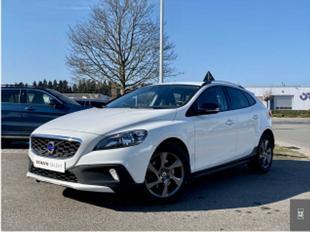 Volvo V40 T4 AWD Cross Country, Autos, Volvo, Particulier, V40, 4x4, Airbags, Air conditionné, Bluetooth, Ordinateur de bord, Air conditionné automatique
