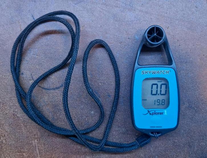 Skywatch Xplorer 1 - windmeter, Watersport en Boten, Overige Watersport en Boten, Zo goed als nieuw, Ophalen of Verzenden