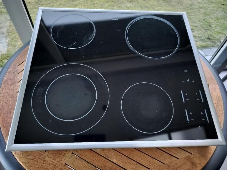 kookvuur ATAG, Electroménager, Tables de cuisson, Utilisé, Encastré, 4 zones de cuisson, Enlèvement