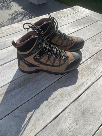 Salomon wandelschoenen (hoog model) beschikbaar voor biedingen