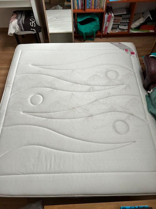 Matras merk Epeda - Nymphe -200/180, Huis en Inrichting, Slaapkamer | Matrassen en Bedbodems, Zo goed als nieuw, Matras, Ophalen