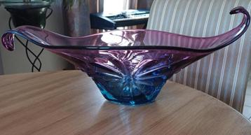 Murano Blauw/paarse glazen mand uit de jaren 60 en 70 beschikbaar voor biedingen