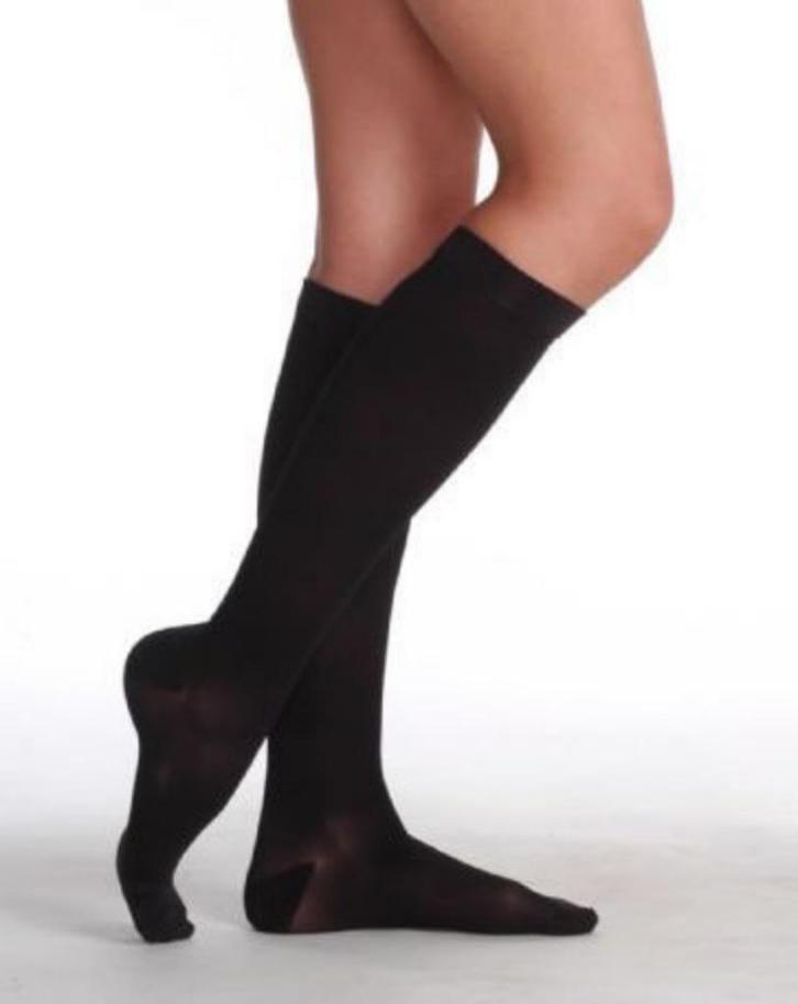 Bas thérapeutiques à compression Juzo (bas genou), Vêtements | Femmes, Chaussettes & Bas, Neuf, Socquettes et Bas genoux, Noir