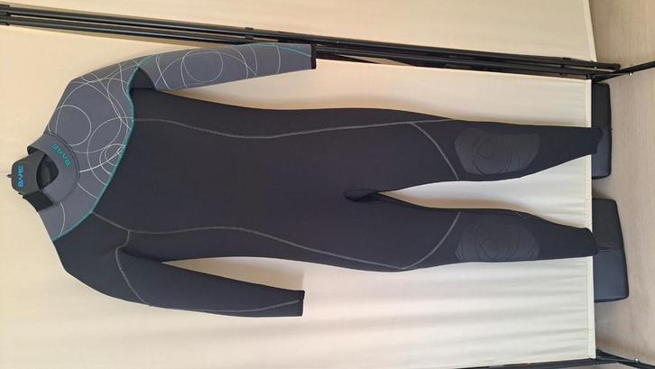 Duikpak dames 7mm, Watersport en Boten, Duiken, Zo goed als nieuw, Duikpak, Ophalen