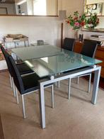 2 Glazen tafels Calligaris uitschuifbaar, Huis en Inrichting, Tafels | Eettafels, 50 tot 100 cm, Glas, 150 tot 200 cm, Gebruikt