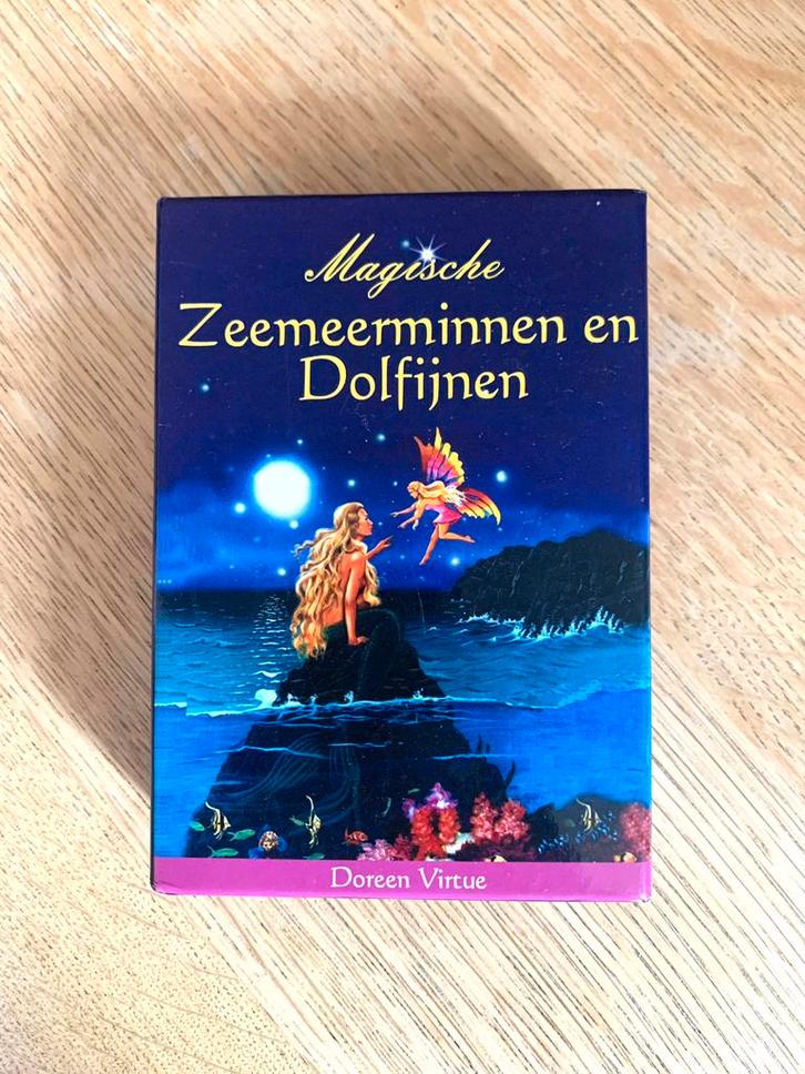 Zeemeerminnen en Dolfijnen orakelkaarten - Doreen Virtue, Boeken, Esoterie en Spiritualiteit, Zo goed als nieuw, Ophalen of Verzenden