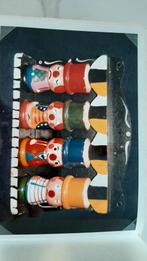 Eierdopjes, Enlèvement