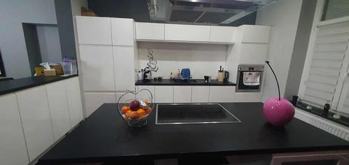 Cuisine Eggo complète laqué blanc, Huis en Inrichting, Keuken | Complete keukens, Zo goed als nieuw, Dubbelwandige keuken, Wit