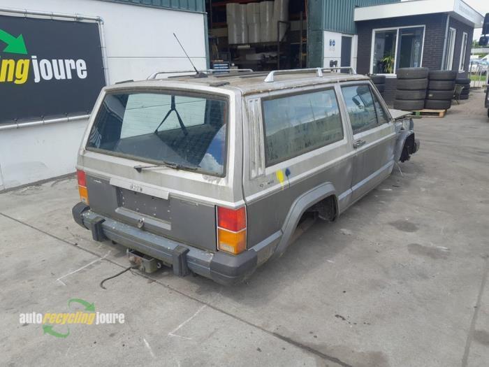 Trekhaak van een Jeep Cherokee, Auto-onderdelen, Ophanging en Onderstel, Gebruikt, 3 maanden garantie