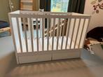 Babybed met lattenbodem en opberglades, Kinderen en Baby's, Kinderkamer | Bedden, Ophalen, Gebruikt, Lattenbodem