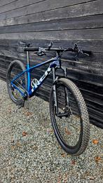 Version personnalisée de Trek Procaliber 9.7 Taille M/L, VTT tout suspendu, Enlèvement, Trek