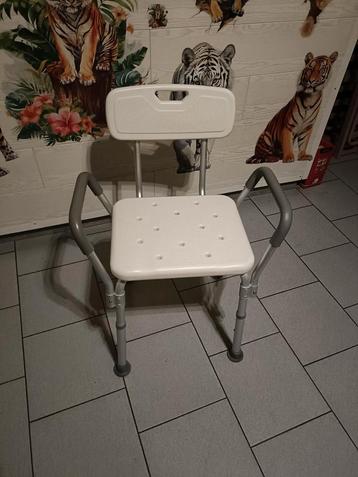 Chaise de douche 2 en 1 avec 4 pieds réglables (nikel) beschikbaar voor biedingen