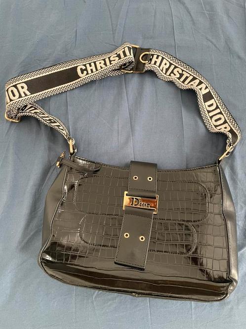 Zwarte tas in Dior-stijl - krokodilleneffect - schouderriem, Handtassen en Accessoires, Tassen | Schoudertassen, Nieuw, Overige merken