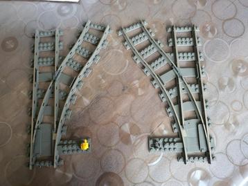 Lego 9v wissels L+R beschikbaar voor biedingen
