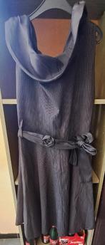 Kleed, Ophalen, Zo goed als nieuw, Maat 38/40 (M), Grijs