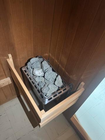 Sauna d’intérieur beschikbaar voor biedingen