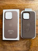 *Nouveau* Coque fine tissée taupe pour Apple iPhone 15 Pro, Enlèvement, Neuf