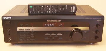 Sony STR-DE135 Versterker Receiver / 400 Watts / Afstandsbd beschikbaar voor biedingen